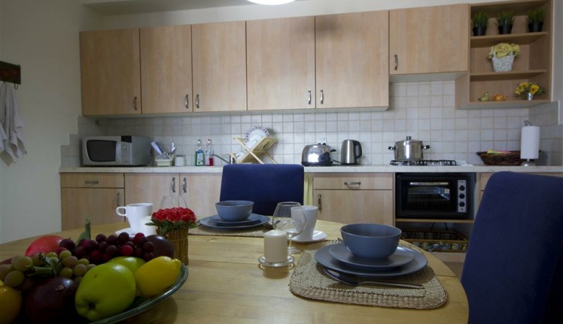 Apartment Nahalat Yitshak Tel Aviv - Apt 24720